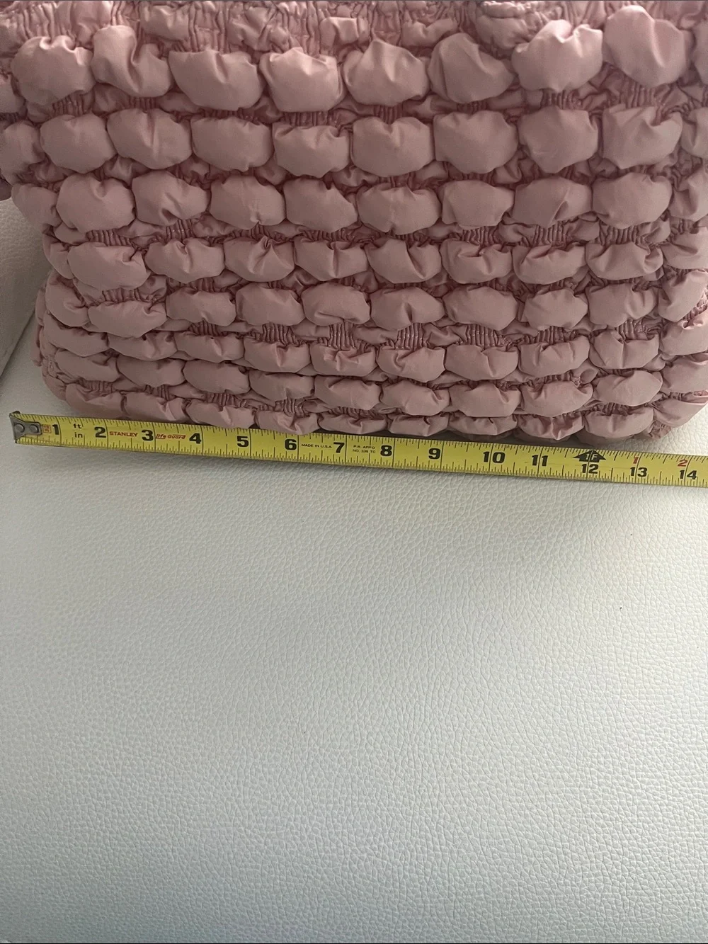 Pet Life Bubble Vogue Ultra-Plush Fashion Designer Pet Carrier Pink